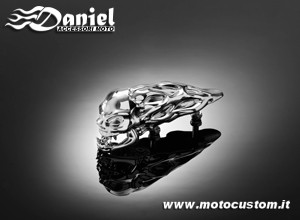 ornamento Teschio Flame cod 02 095, Daniel accessori moto