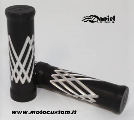 Manopola Black Tribal cod 001HNC, Daniel accessori moto