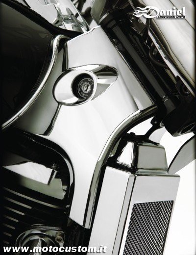 Fianchetti sterzo VL800 cod 1518, Daniel accessori moto